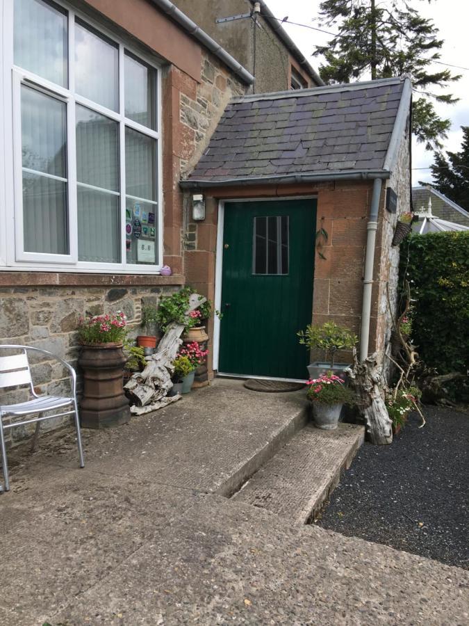Auld Skuil Hotel Ashkirk Bagian luar foto