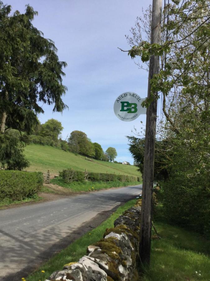 Auld Skuil Hotel Ashkirk Bagian luar foto