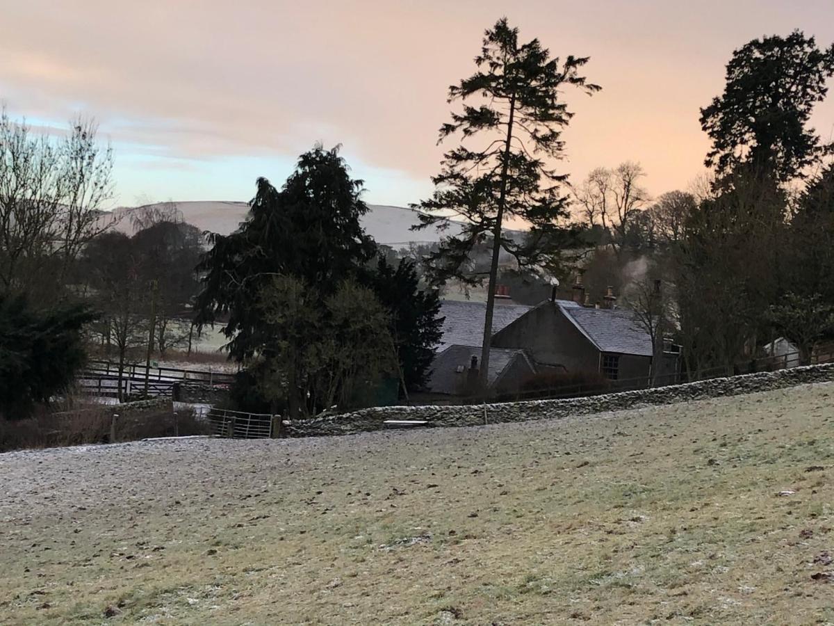 Auld Skuil Hotel Ashkirk Bagian luar foto